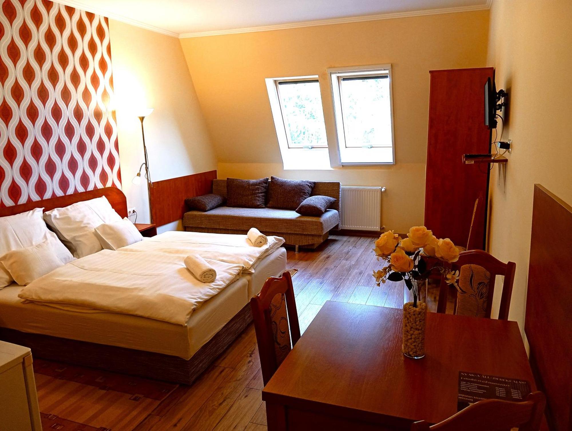 Patak-Party Apartmanok Bogács Exteriér fotografie